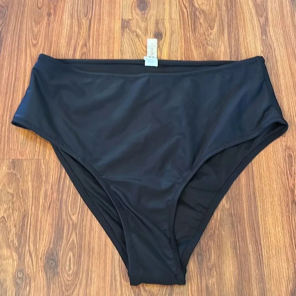 New cupshe black swimwear bottom. High waisted. L